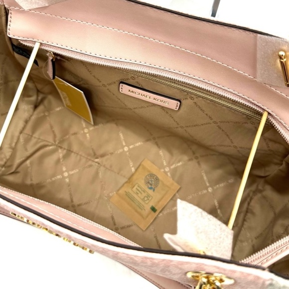 Michael Kors Large Jet Set Travel Shoulder Bag & Trifold Wallet Light Pink Multi - Picture 9 of 13